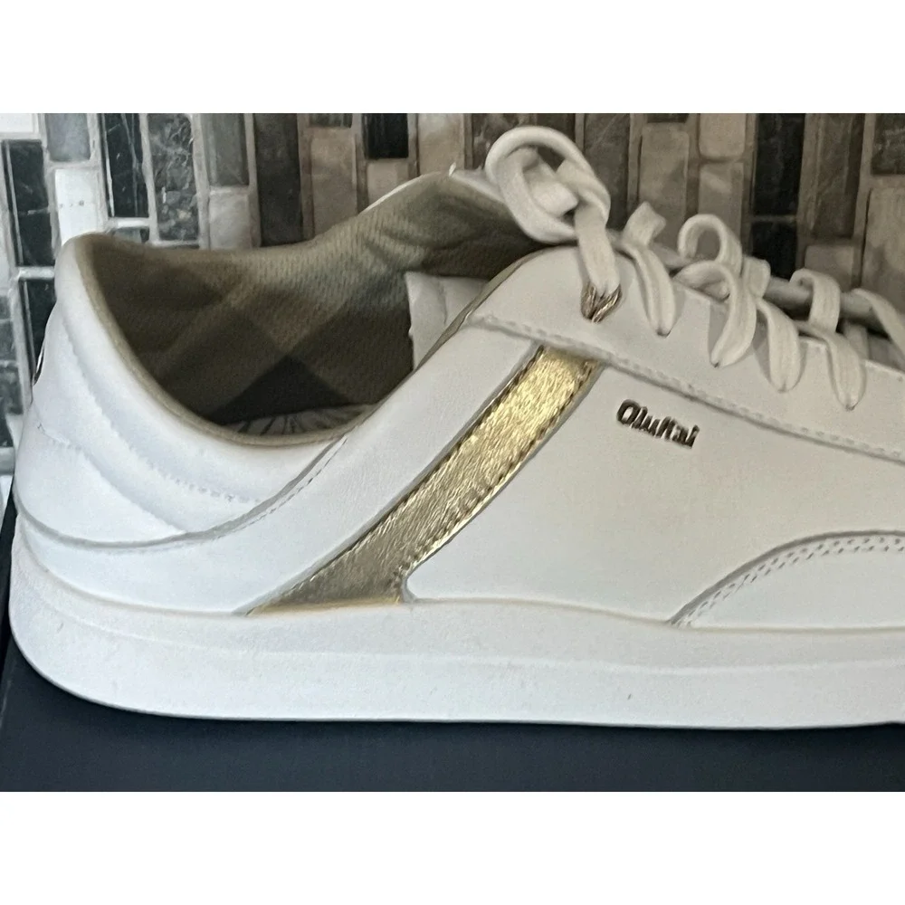 Olukai Haupu women's‎ Sneaker Boot White Gold Size 11